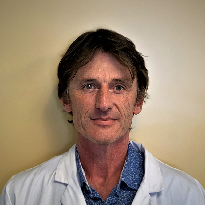 Docteur Antoine Babinet - Centre de Chirurgie Orthopédique Dracénois